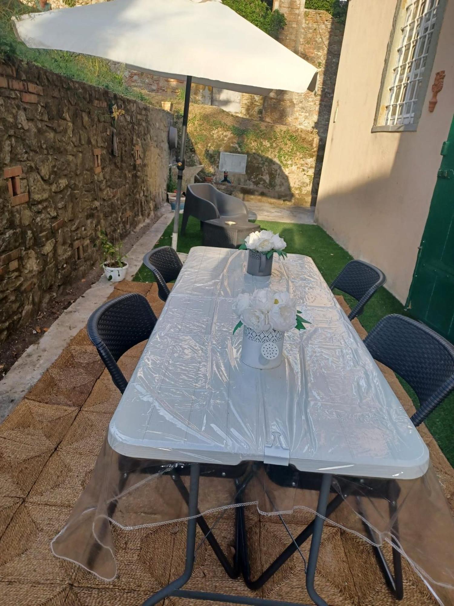 לוקה La Maison De Jardin מראה חיצוני תמונה